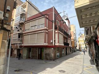 Appartamento en Calle del aire 1. Piso de 126 metros en pleno casco historico de cartagena