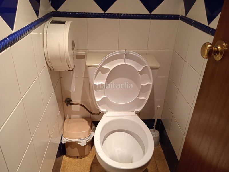 Foto 1c349e96-5126-4a1b-a9a2-440516bd3352. Local comercial a Santa Fe