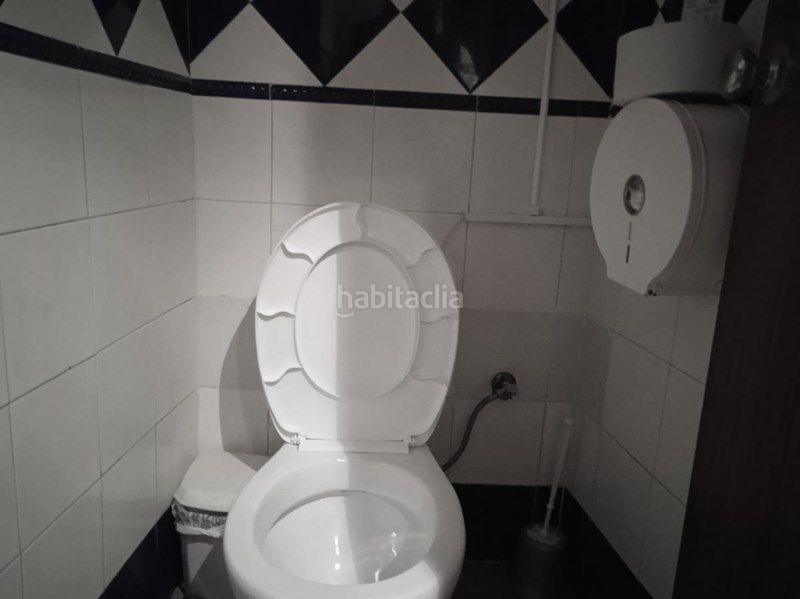 Foto b5f2e5cc-59d1-407e-bc8f-137d68bc74de. Local comercial a Santa Fe