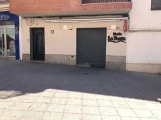 Local Comercial en Calle Cruces 3