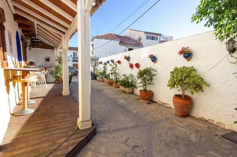 Foto 64c6ea8c-f666-4612-b9bc-ad058f5f636b. Wohngrundstück in calle horno nuevo 1 in Centro Salobreña