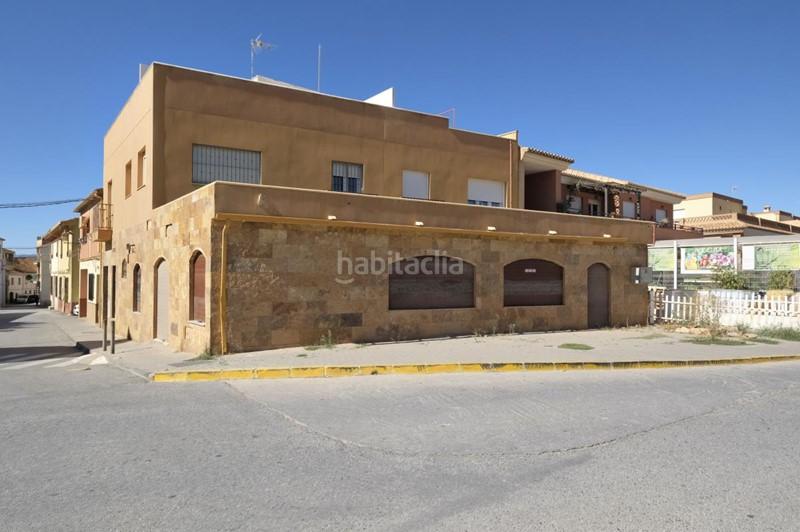 Foto 4a8752ba-e230-4d30-a602-fdf82f4e5de0. Local comercial en calle pilarillo 23 amplio y luminoso en Dúrcal