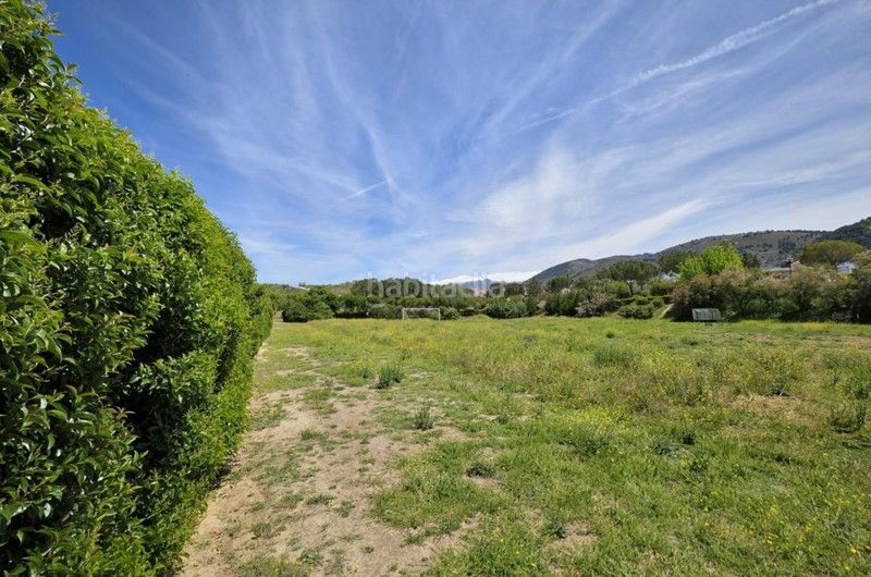 Foto ba97a8b0-eec8-4d64-82e8-12b5bd49b3c0. Terreny residencial a calle jara 2 a Dílar