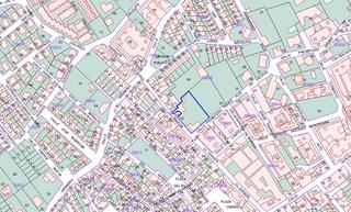 Terrain résidentiel à Calle garzón 18. ¡oportunidad de inversión única en el corazón de la zubia!