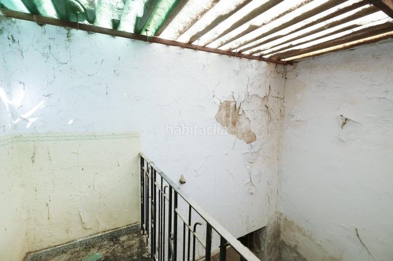 Foto 7c9cc819-2f84-444d-821f-e3d47adfca1c. Casa a calle angosta 7 a Padul