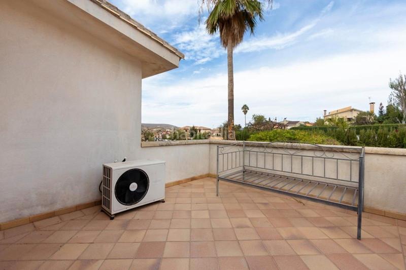 Foto 9b64123c-2afb-4206-91f7-8a3536d6d7e2. Chalet avec chauffage parking piscine dans Padul