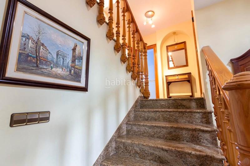 Foto b4f006eb-1920-4ccc-935e-460d164de57e. Chalet avec chauffage parking piscine dans Padul