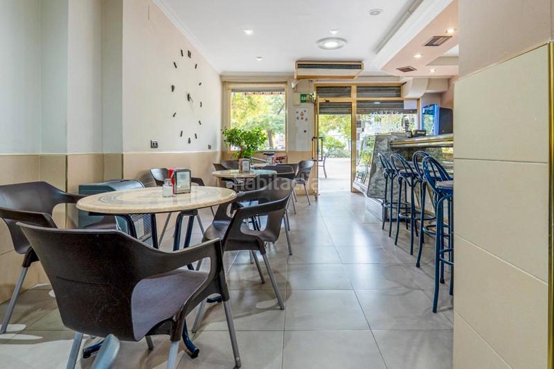 Foto 6688b270-d84b-40de-b6d3-ccd291203e97. Locale commerciale in plaza del ángel 2 in Barrio de Zaidín Granada