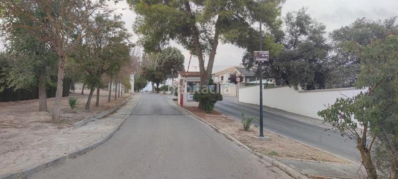 Foto e9ef3801-45dd-4944-af69-51edf7ed9cde. Residential plot in Atarfe