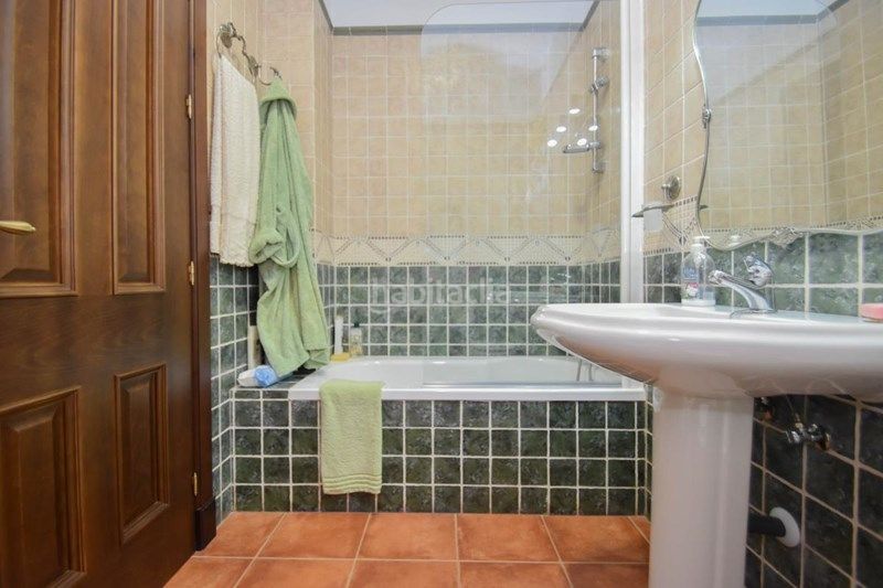 Foto f0e4e48b-341e-46db-8099-a889779899a7. Casa amb aparcament a Jérez del Marquesado