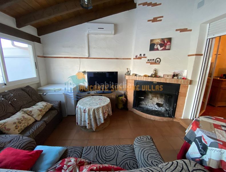 Foto bc59f900-8843-48d1-980e-c40045809ab2. Casa adossada amb calefacció aparcament piscina a Salinas