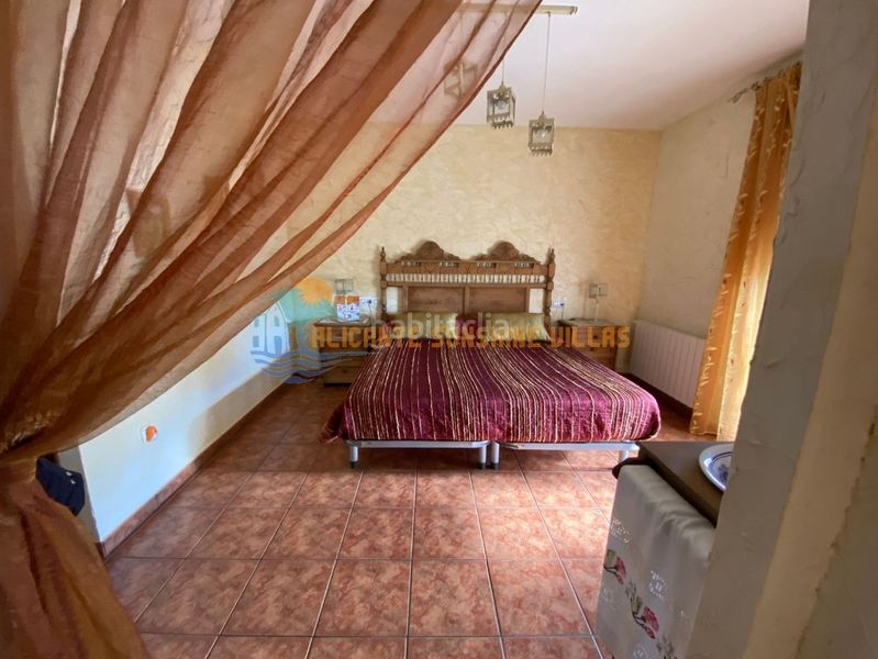 Foto c4a965a4-1873-4420-bbed-0f229186d291. Casa adossada amb calefacció aparcament piscina a Salinas