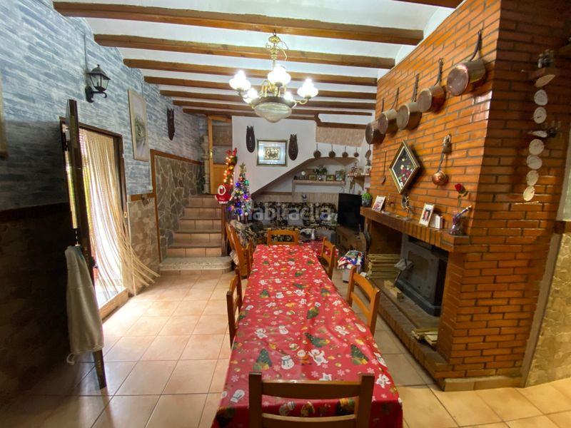 Foto 31722105-da85-45cf-821b-336871009390. Casa amb aparcament a Sax
