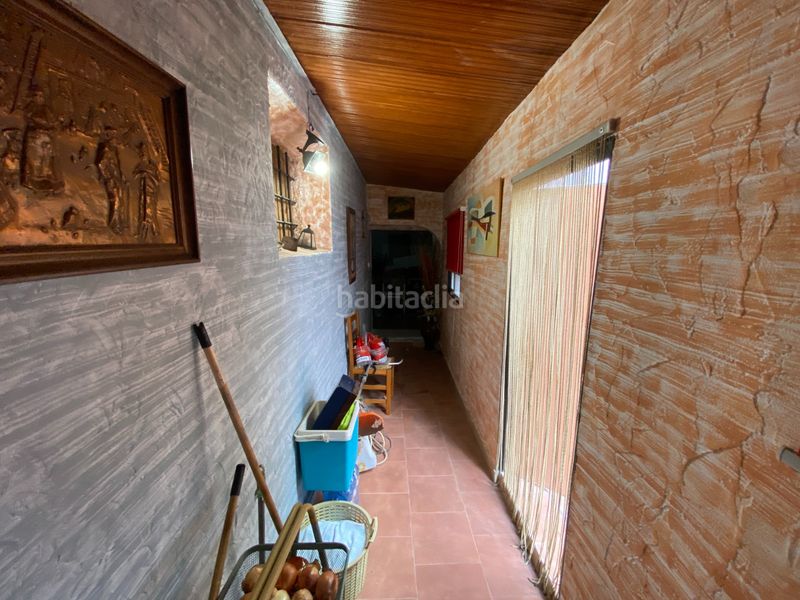 Foto 36e22743-9042-46c6-8cd3-6e8c1d851018. Casa amb aparcament a Sax