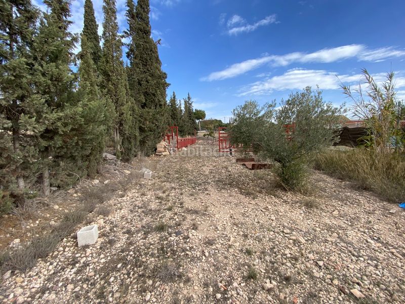 Foto 4d013104-a230-43de-864e-a956df895337. Casa amb aparcament a Sax
