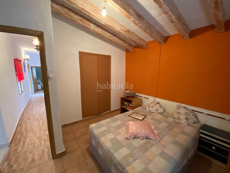 Foto bc3de931-76b4-40fa-9d8d-e633d2915012. Casa amb aparcament a Sax