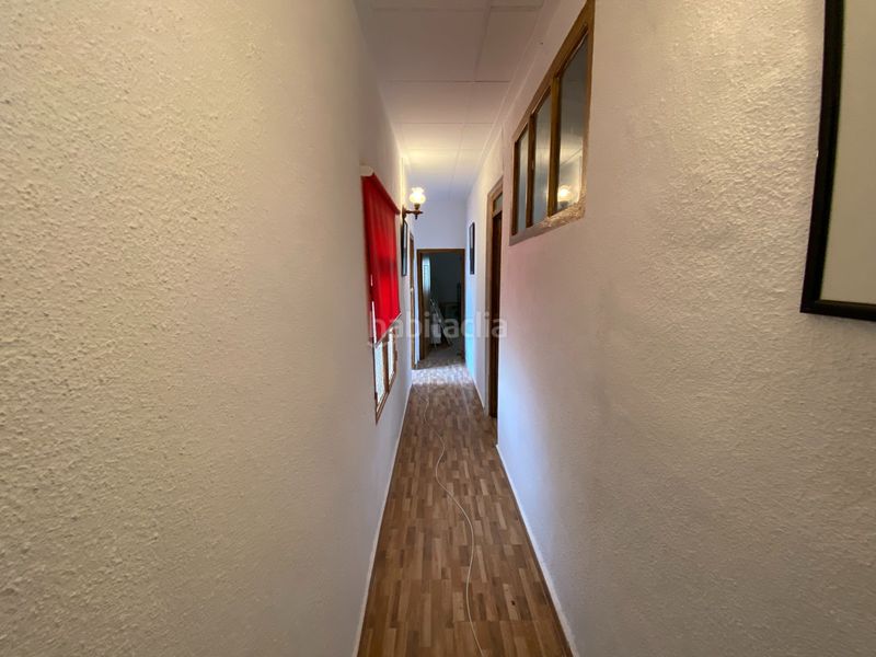 Foto c79764bc-7c59-47db-b4cb-67c31282f07e. Casa amb aparcament a Sax