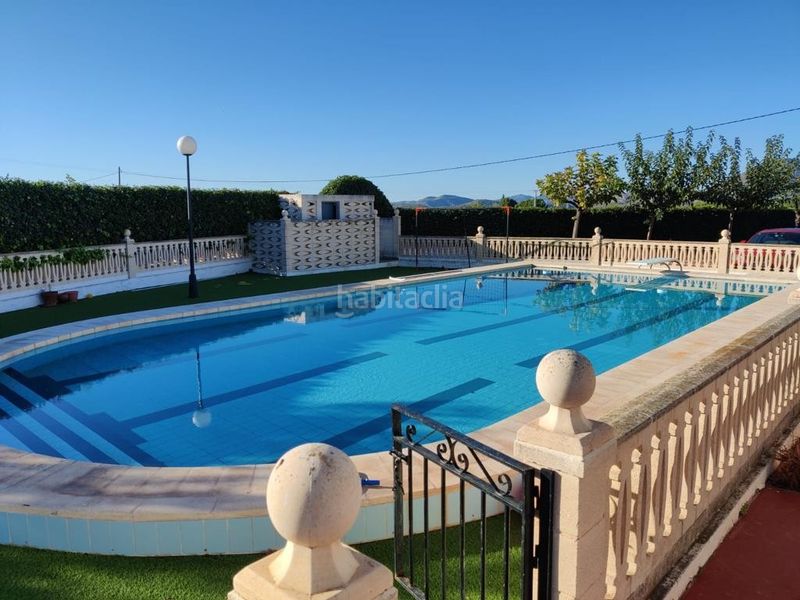 Foto 11d576ce-6950-4580-8aae-31198c4f155e. Casa amb calefacció aparcament piscina a Sax