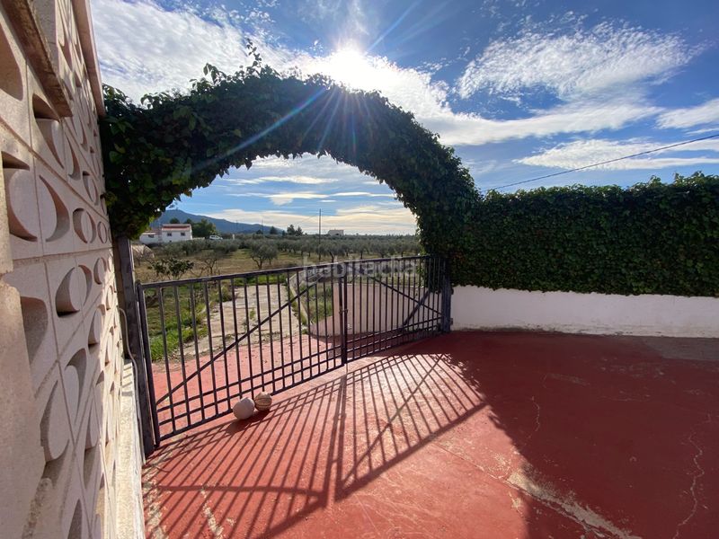 Foto 5d4e7032-8f60-406d-b145-fc08dfc5a381. Casa amb calefacció aparcament piscina a Sax