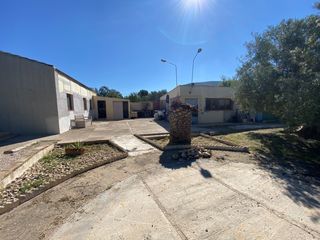 Casa in Sax. Esta encantadora finca reformada de 4 dormitorios, 1 baño y 1 as