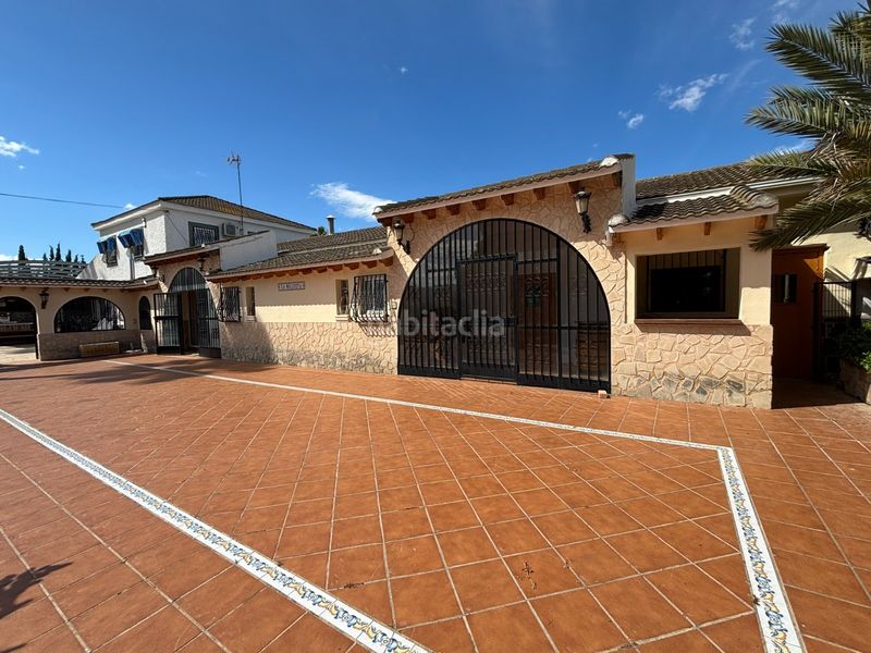 Foto 9ac591ad-005b-47e4-b544-15cbd03dab05. Casa amb piscina a Sax