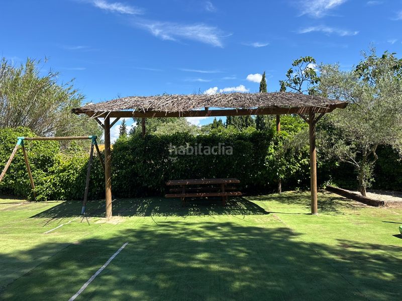 Foto a874cdaf-7a3e-4e73-9689-92cbc3f94c19. Casa amb piscina a Sax