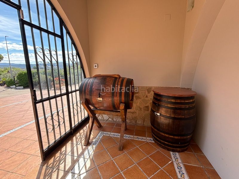 Foto d4835b60-b5ee-472b-9473-de793801a222. Casa amb piscina a Sax