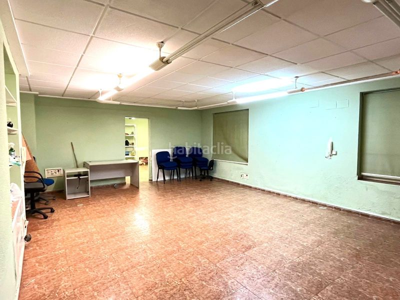 Foto fa910e51-ea81-4905-a078-5604ee928b8c. Edificio in Sax