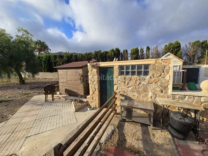 Foto 2d3867f7-f402-4fc0-a805-c975080b9a6d. Casa amb piscina a Sax