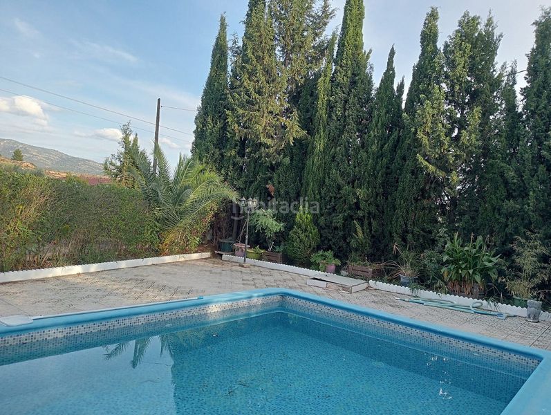 Foto 1c19c258-271b-444e-9605-8d37d9447ca3. Casa amb piscina a Sax