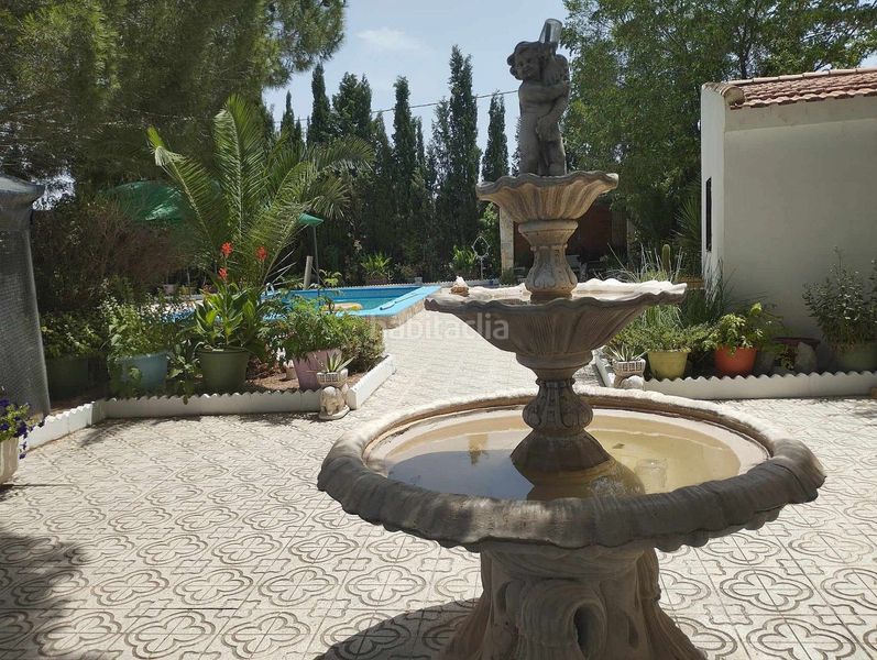 Foto 34a987c2-dbb4-43a9-929d-23dc434a2c14. Casa amb piscina a Sax