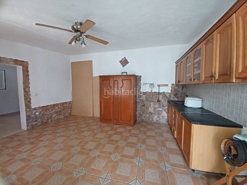 Foto 805d0268-2900-4623-96ef-0257730bb4f8. Casa amb piscina a Sax