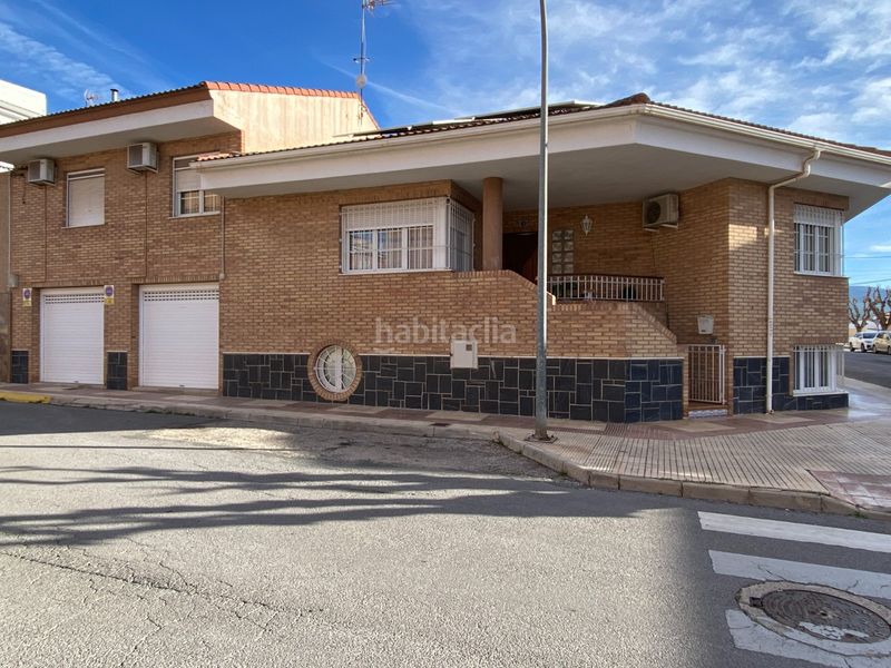Foto 97670e0f-ae5b-443d-9940-2291b3017cd1. Casa amb aparcament piscina a Sax