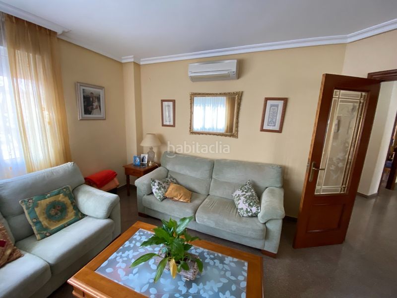 Foto fd32befe-3738-4bed-81dd-daec48b93f08. Casa amb aparcament piscina a Sax