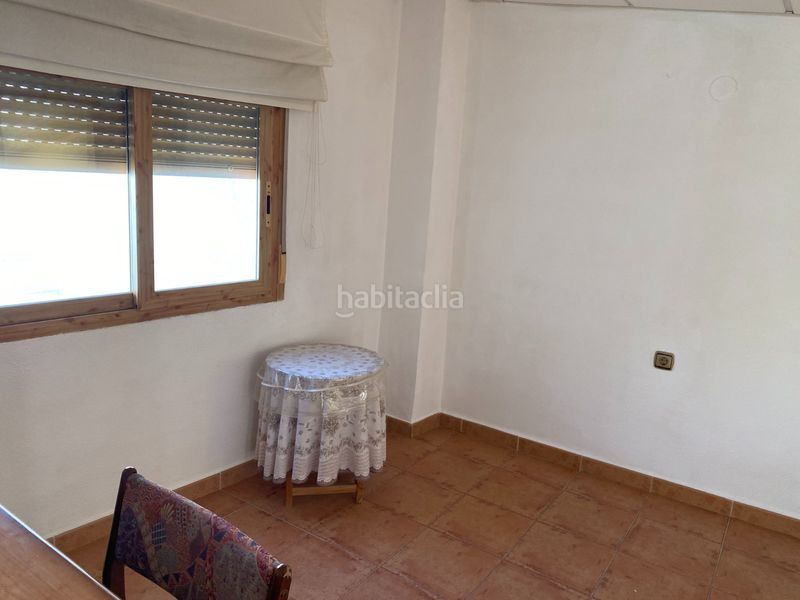 Foto 5094fba5-afd7-4f70-b31d-b4982b5bba45. Casa con parcheggio piscina in Sax