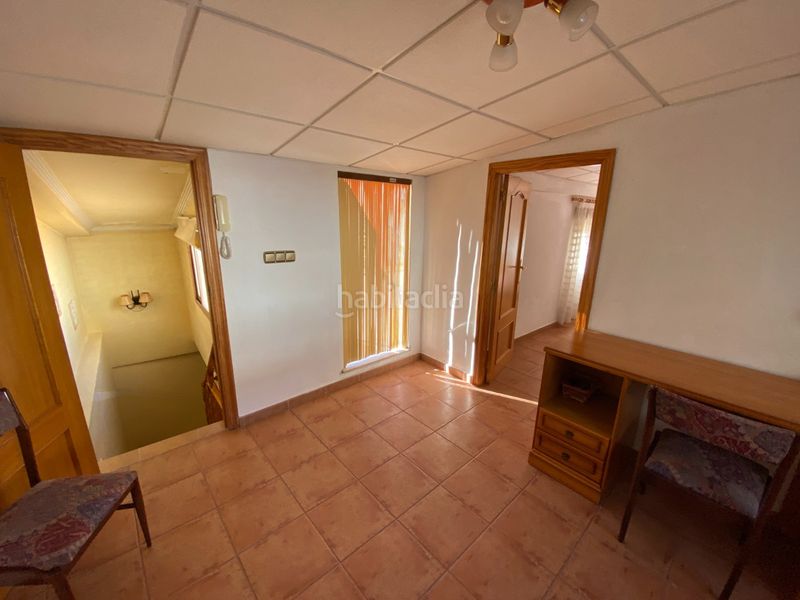 Foto a7d6f961-15f5-41e5-b4e4-894fb59e2ef4. Casa con parcheggio piscina in Sax