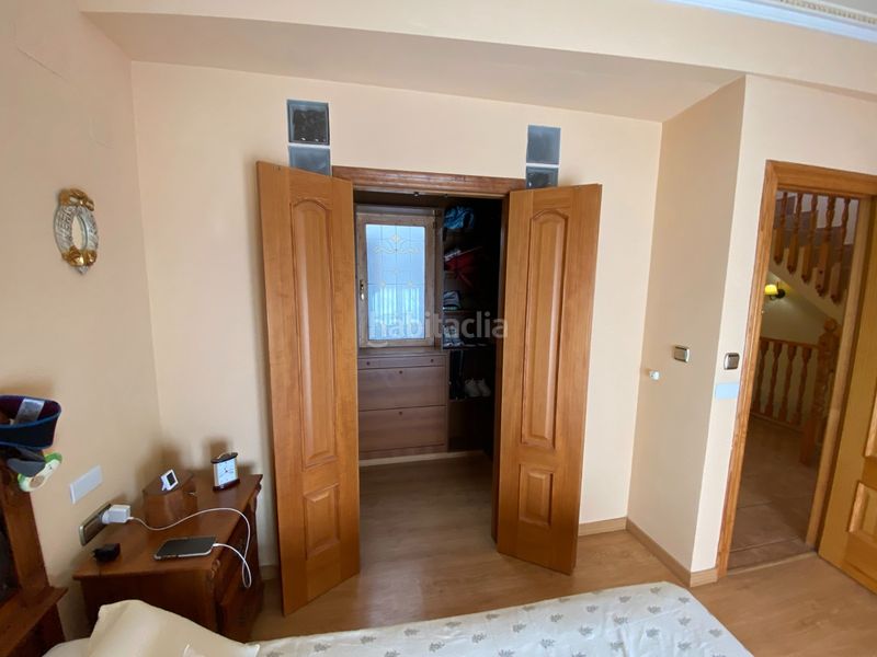 Foto d7dddfeb-a640-4aa4-931b-a5c8de9a0108. Casa con parcheggio piscina in Sax
