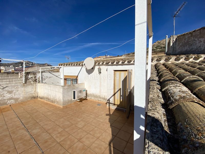 Foto f63214b9-7942-4b67-97dd-eca28c588458. Casa con parcheggio piscina in Sax