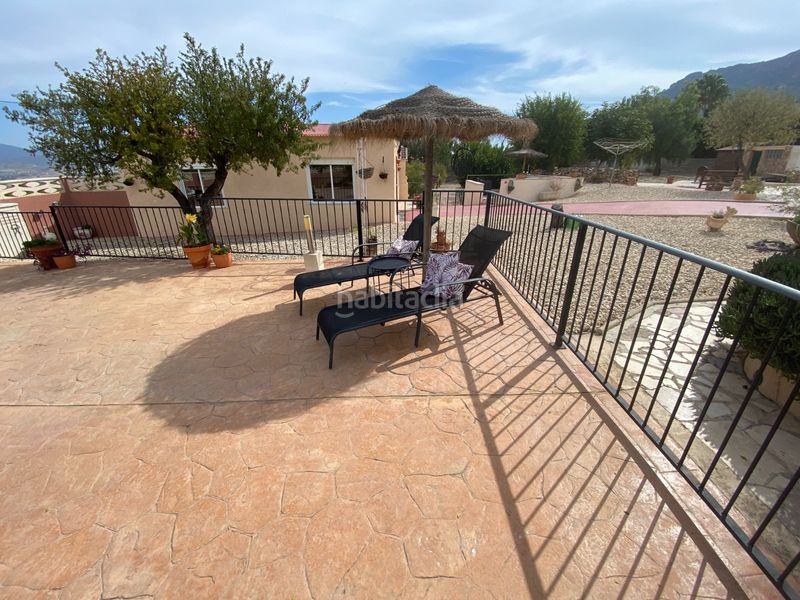 Foto 78ec426e-8a33-4feb-87a9-f18133ee758d. Casa amb piscina a Sax
