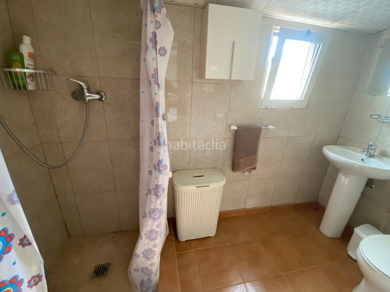 Foto c0c4887e-55bc-4a6c-a121-981a4e104324. Casa amb piscina a Sax