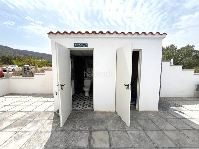 Foto b4a6ac3a-7f8d-45d2-85c7-18a4a2e80fda. Casa amb piscina a Sax