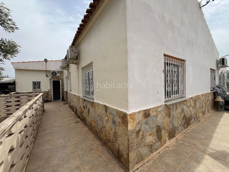 Foto fc235397-cdd2-4d11-bbd4-6389342142cc. Casa amb piscina a Sax