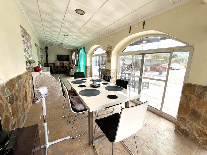 Foto fc9251c5-40f6-4db8-a15a-1097e36dbd5b. Casa amb piscina a Sax