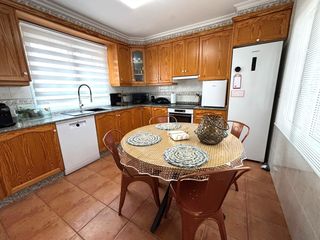 Pis a Sax. Nos complace presentar esta preciosa vivienda en planta baja, co