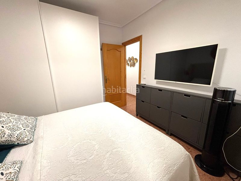Foto 52febaa7-8c2e-4ff2-ae51-2ea627d2361a. Pis a Sax