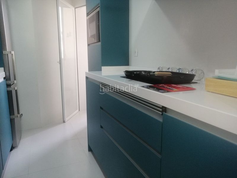 Foto 5736a337-6647-4382-8f99-8b392a447ffc. Rent flat in Almuñecar centro Almuñécar