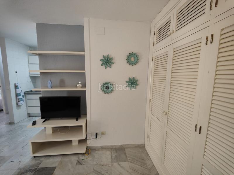 Foto c046ea4b-f1b5-46f3-bc97-4640fde70096. Alquiler apartamento en san cristobal 18 playa de san cristobal en Almuñécar