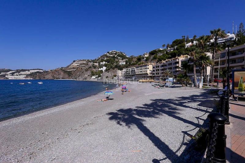 Foto d459aa04-91d0-453b-8409-d10602173c92. Alquiler casa adosada en calle los cipreses 2 playa de Cotobro en Almuñécar