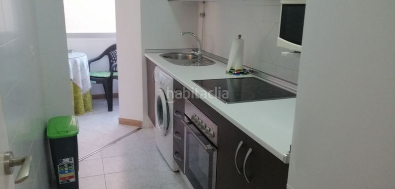 Foto 56959525-6e2b-46c6-88c5-76462f5f6200. Rent flat in plaza doctor álvarez 0 in Almuñecar centro Almuñécar