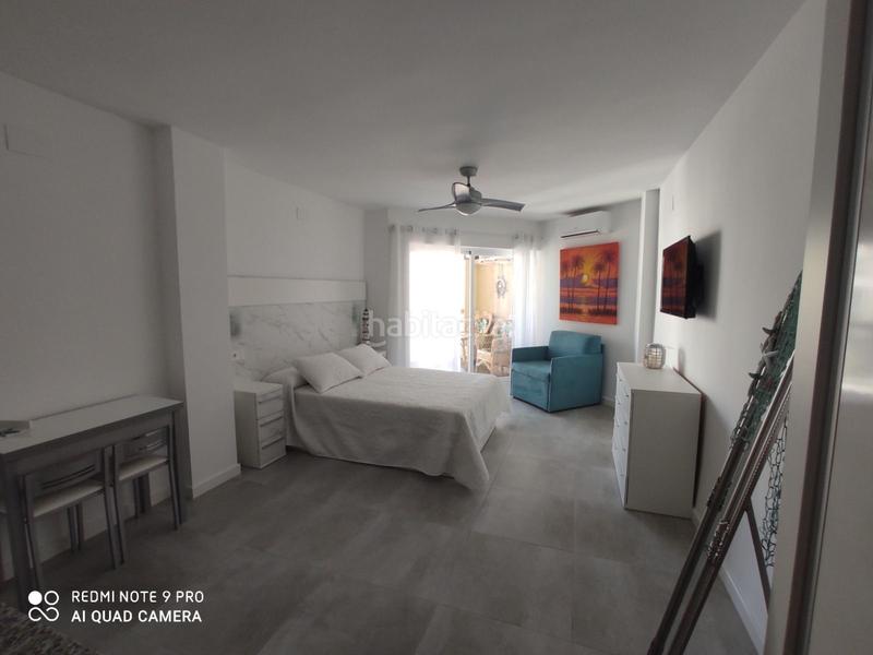 Foto 6ff2071f-a1be-4c99-b617-2828a8969121. Alquiler estudio edificio chinasol, playade san cristobal en Almuñécar